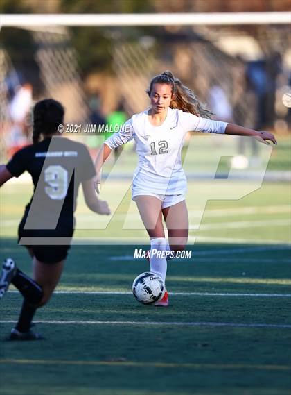 Thumbnail 1 in Archbishop Mitty vs. Monte Vista photogallery.