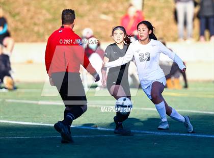 Thumbnail 3 in Archbishop Mitty vs. Monte Vista photogallery.