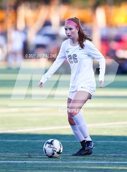 Thumbnail 2 in Archbishop Mitty vs. Monte Vista photogallery.