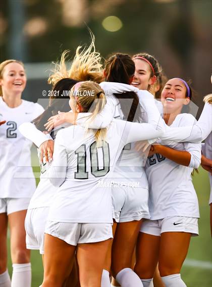Thumbnail 1 in Archbishop Mitty vs. Monte Vista photogallery.