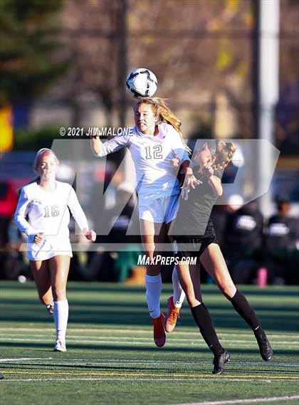 Thumbnail 2 in Archbishop Mitty vs. Monte Vista photogallery.