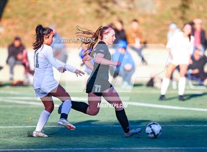 Thumbnail 3 in Archbishop Mitty vs. Monte Vista photogallery.