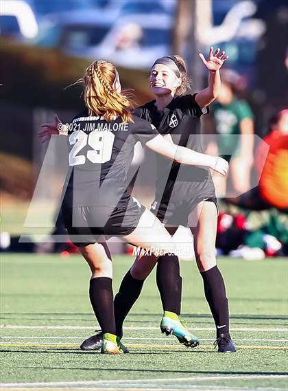 Thumbnail 1 in Archbishop Mitty vs. Monte Vista photogallery.