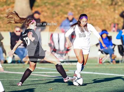 Thumbnail 3 in Archbishop Mitty vs. Monte Vista photogallery.