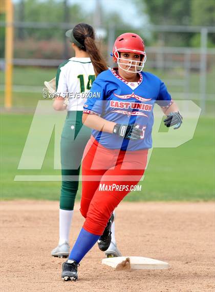 Thumbnail 1 in East Union @ Tracy photogallery.