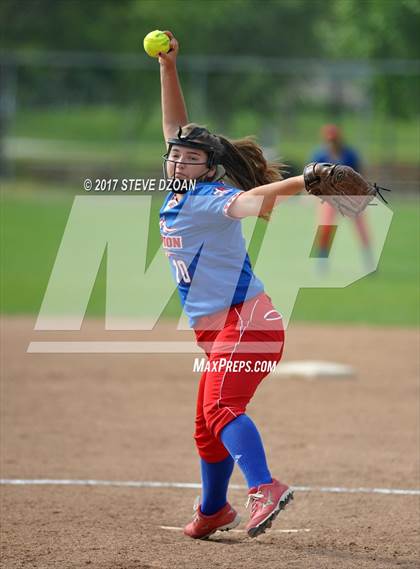 Thumbnail 3 in East Union @ Tracy photogallery.