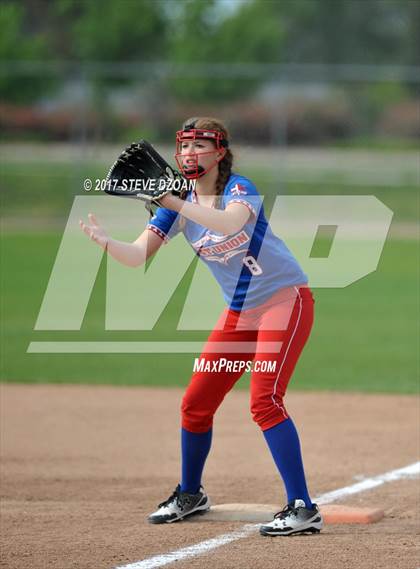 Thumbnail 3 in East Union @ Tracy photogallery.