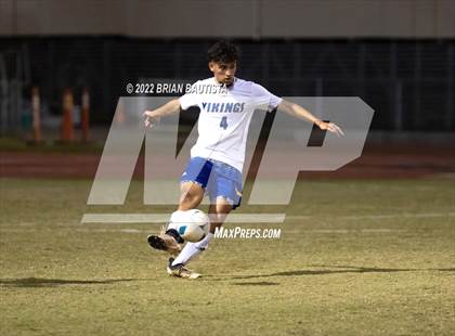 Thumbnail 1 in King Kekaulike vs Hilo (HHSAA D1 Final) photogallery.