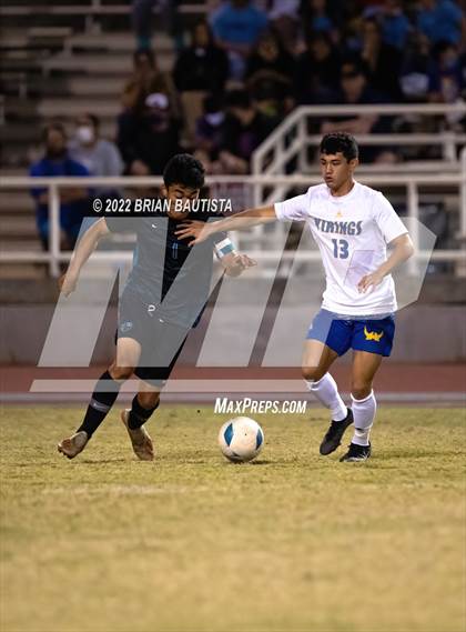 Thumbnail 3 in King Kekaulike vs Hilo (HHSAA D1 Final) photogallery.