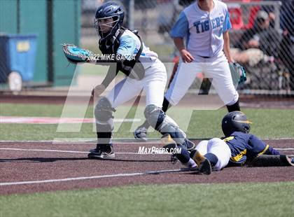 Thumbnail 2 in Northwest vs Eisenhower photogallery.