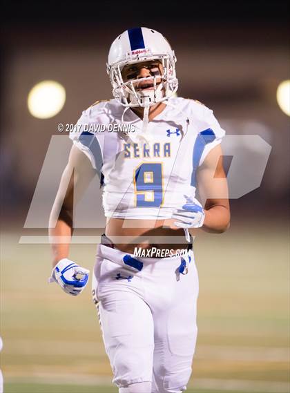 Thumbnail 3 in Tulare Union vs Serra (CIF Regional 2-AA Final) photogallery.