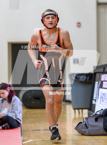 Thumbnail 1 in Weaver vs. Alexandria photogallery.