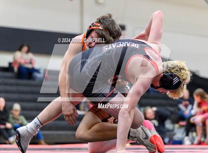 Thumbnail 2 in Weaver vs. Alexandria photogallery.