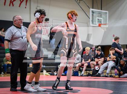 Thumbnail 3 in Weaver vs. Alexandria photogallery.