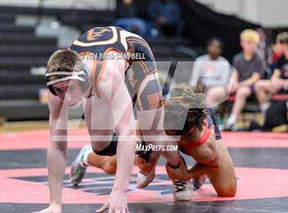 Thumbnail 2 in Weaver vs. Alexandria photogallery.