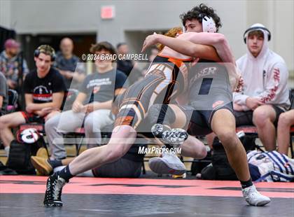 Thumbnail 3 in Weaver vs. Alexandria photogallery.