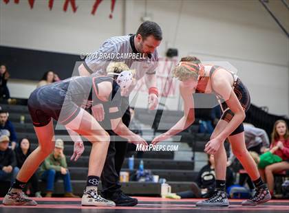 Thumbnail 1 in Weaver vs. Alexandria photogallery.
