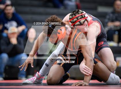 Thumbnail 2 in Weaver vs. Alexandria photogallery.