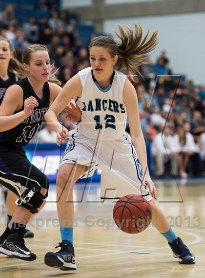 Thumbnail 3 in Riverton vs. Layton (UHSAA 5A Final) photogallery.