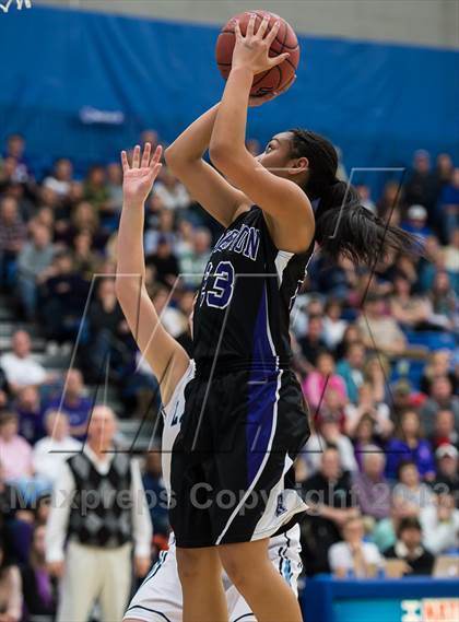 Thumbnail 2 in Riverton vs. Layton (UHSAA 5A Final) photogallery.