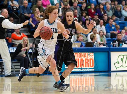 Thumbnail 3 in Riverton vs. Layton (UHSAA 5A Final) photogallery.
