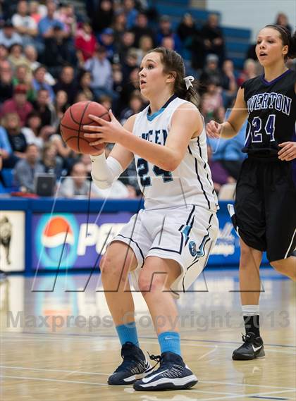 Thumbnail 2 in Riverton vs. Layton (UHSAA 5A Final) photogallery.