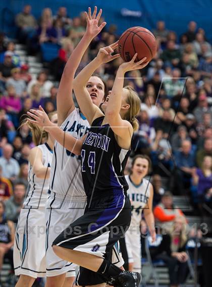 Thumbnail 3 in Riverton vs. Layton (UHSAA 5A Final) photogallery.