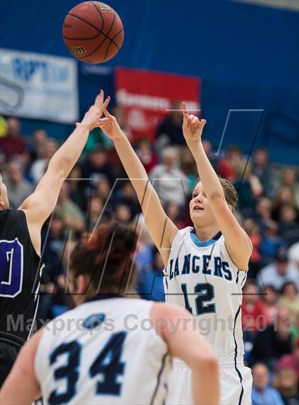 Thumbnail 2 in Riverton vs. Layton (UHSAA 5A Final) photogallery.