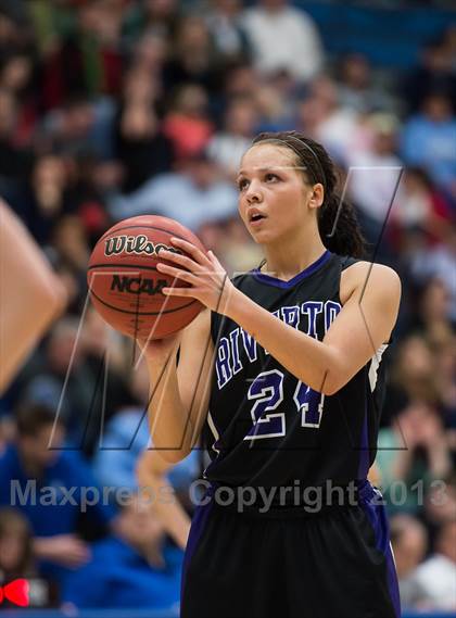 Thumbnail 2 in Riverton vs. Layton (UHSAA 5A Final) photogallery.