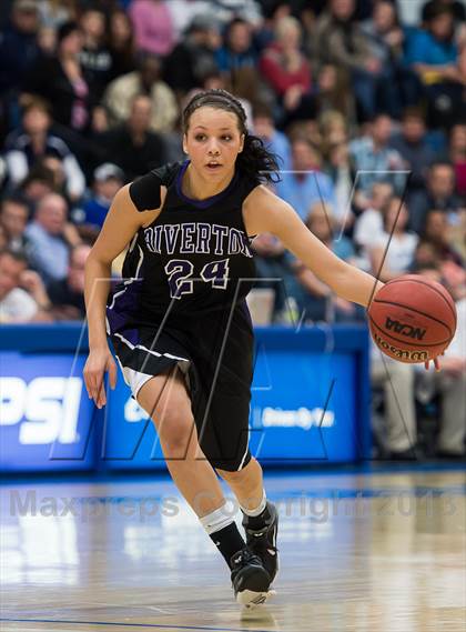 Thumbnail 3 in Riverton vs. Layton (UHSAA 5A Final) photogallery.