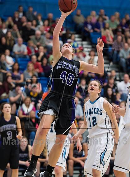 Thumbnail 1 in Riverton vs. Layton (UHSAA 5A Final) photogallery.