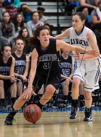 Thumbnail 2 in Riverton vs. Layton (UHSAA 5A Final) photogallery.