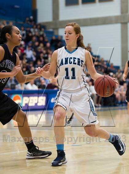 Thumbnail 2 in Riverton vs. Layton (UHSAA 5A Final) photogallery.
