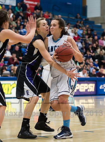 Thumbnail 1 in Riverton vs. Layton (UHSAA 5A Final) photogallery.