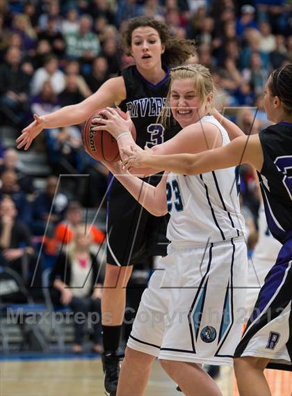 Thumbnail 2 in Riverton vs. Layton (UHSAA 5A Final) photogallery.