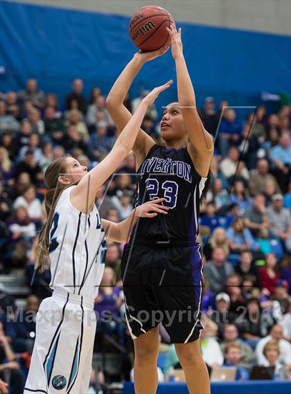 Thumbnail 2 in Riverton vs. Layton (UHSAA 5A Final) photogallery.