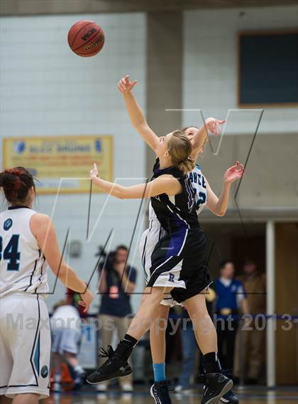 Thumbnail 1 in Riverton vs. Layton (UHSAA 5A Final) photogallery.