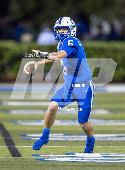 Thumbnail 1 in Tampa Catholic @ Jesuit photogallery.
