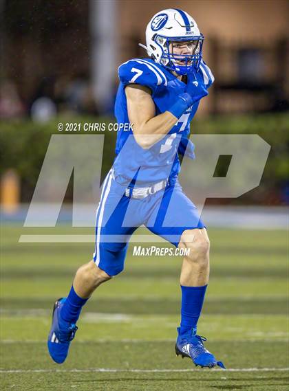 Thumbnail 1 in Tampa Catholic @ Jesuit photogallery.