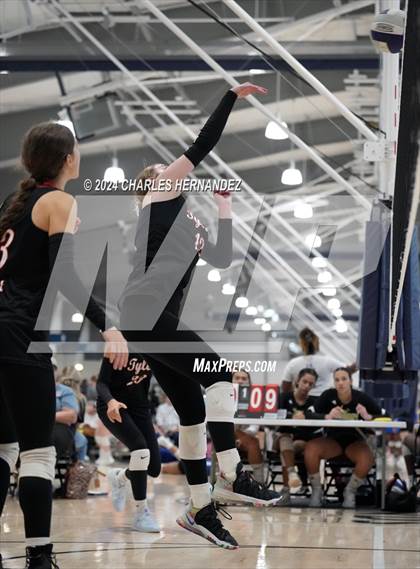 Thumbnail 3 in HCYA vs. Tyler HEAT (Aggieland Come and Take It Regional Showdown) photogallery.