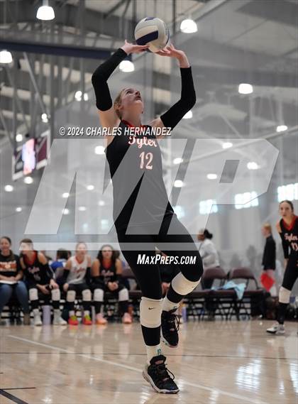 Thumbnail 1 in HCYA vs. Tyler HEAT (Aggieland Come and Take It Regional Showdown) photogallery.