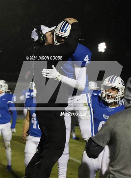 Thumbnail 2 in Riverdale @ Lebanon (TSSAA 6A 2nd Round Playoff) photogallery.