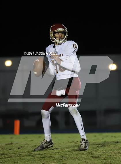 Thumbnail 3 in Riverdale @ Lebanon (TSSAA 6A 2nd Round Playoff) photogallery.