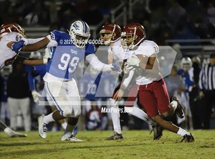 Thumbnail 3 in Riverdale @ Lebanon (TSSAA 6A 2nd Round Playoff) photogallery.