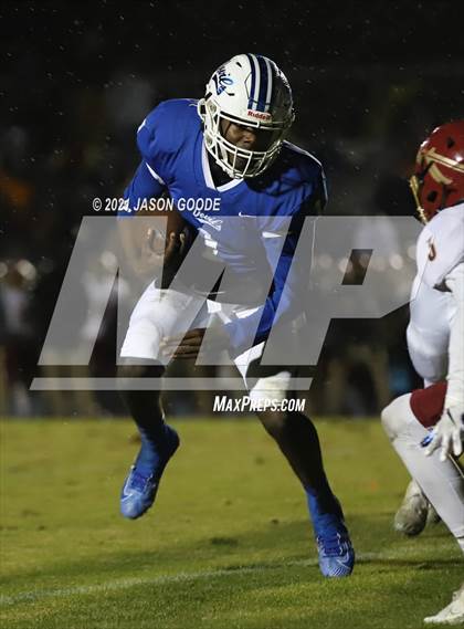 Thumbnail 3 in Riverdale @ Lebanon (TSSAA 6A 2nd Round Playoff) photogallery.