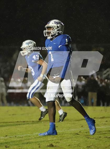 Thumbnail 2 in Riverdale @ Lebanon (TSSAA 6A 2nd Round Playoff) photogallery.