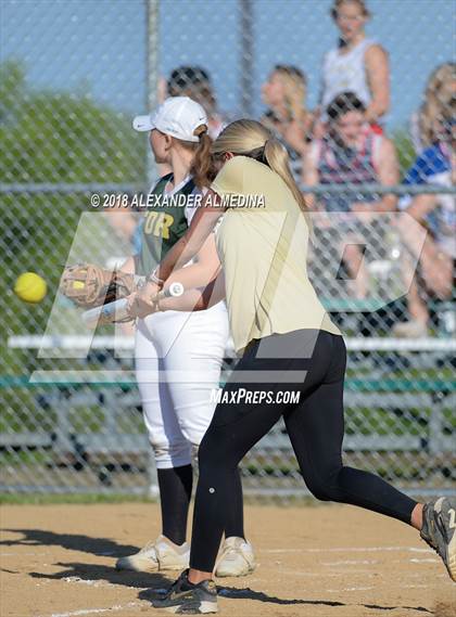 Thumbnail 3 in Roosevelt @ Minisink Valley (Section 9 Tournament) photogallery.