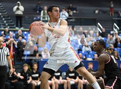 Thumbnail 3 in Shaker Heights vs. Brecksville-Broadview Heights (OHSAA Division 2 Regional Semifinal) photogallery.