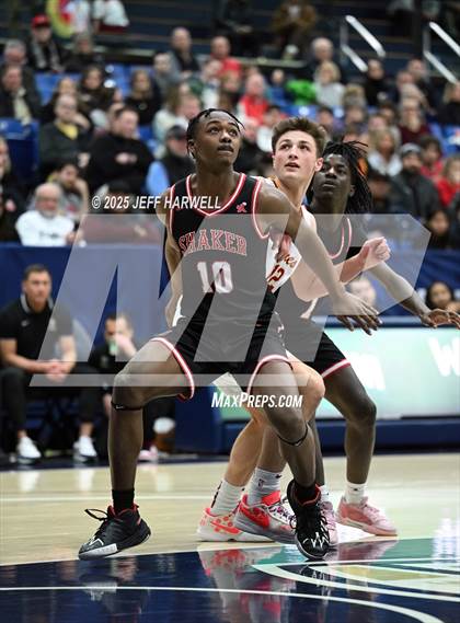 Thumbnail 3 in Shaker Heights vs. Brecksville-Broadview Heights (OHSAA Division 2 Regional Semifinal) photogallery.