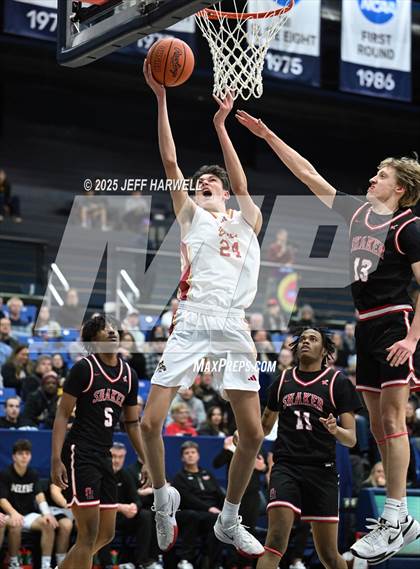 Thumbnail 1 in Shaker Heights vs. Brecksville-Broadview Heights (OHSAA Division 2 Regional Semifinal) photogallery.